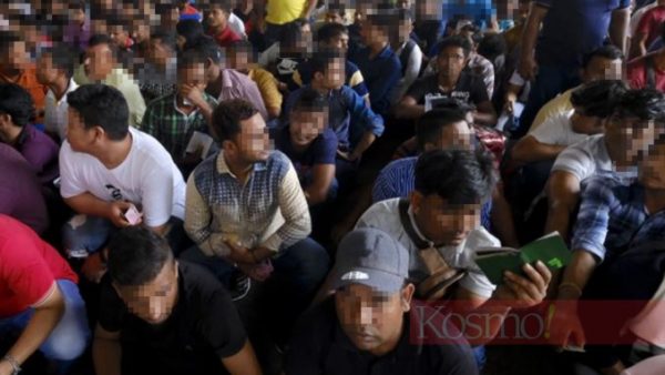 মালয়েশিয়ায় ২৬৬ বাংলাদেশি আটক